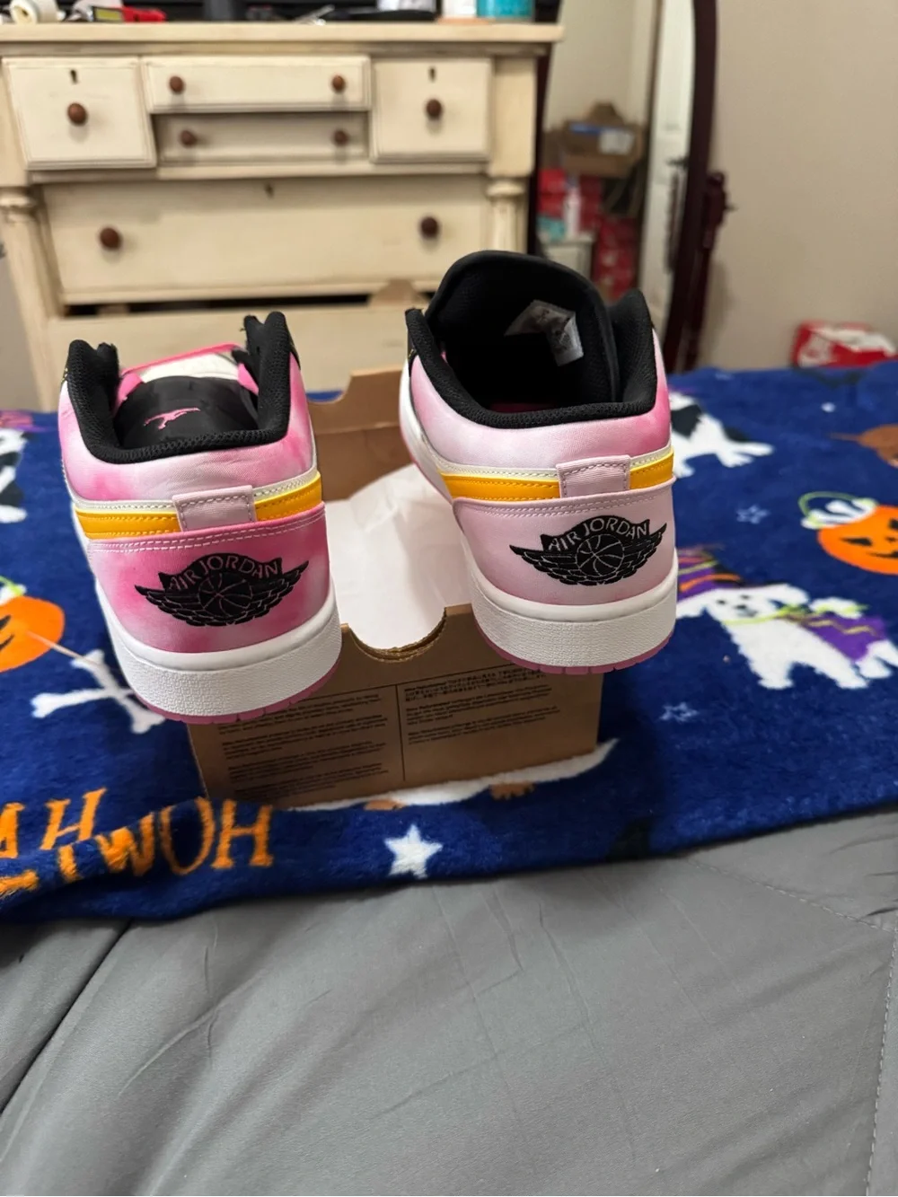 Jordan classic low